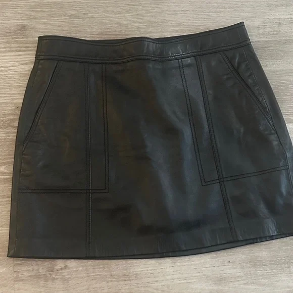 NWT Reiss Black Leather “Edie” Mini Skirt - Picture 10 of 14
